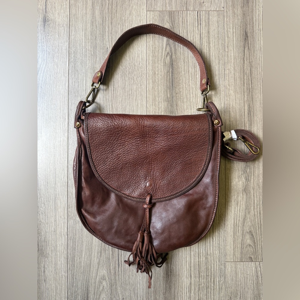 Classic Leather Saddle Bag in Brown